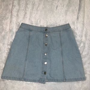 Light wash button jean skirt